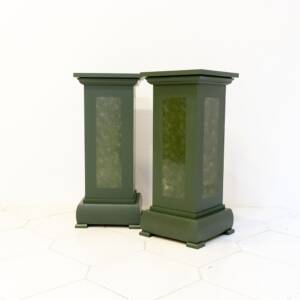 Pedestal Madre Carmen